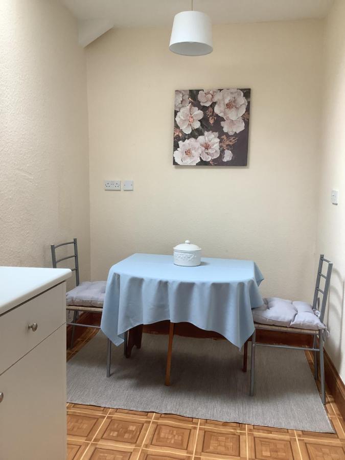Second Floor Apartment Tenby Town Centre Exterior foto
